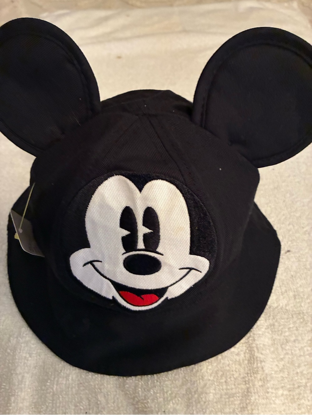 NWOT Official Black Mickey Ear Bucket Hat with Embroidered Face for unisex